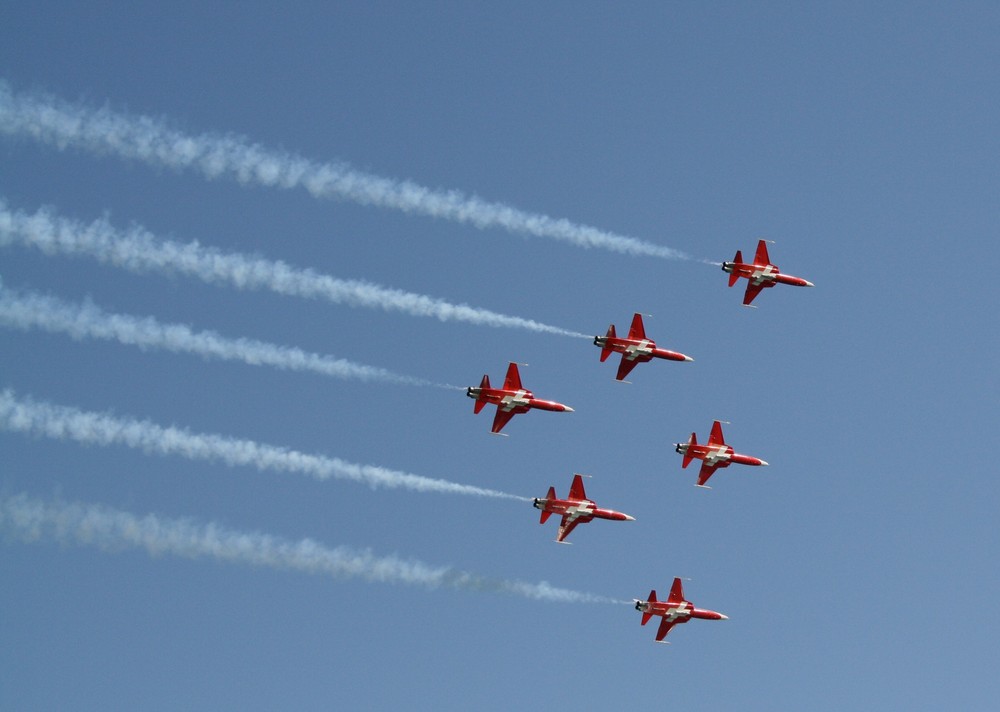 Patrouille Suisse am Flugplatzfest Wangen Lachen