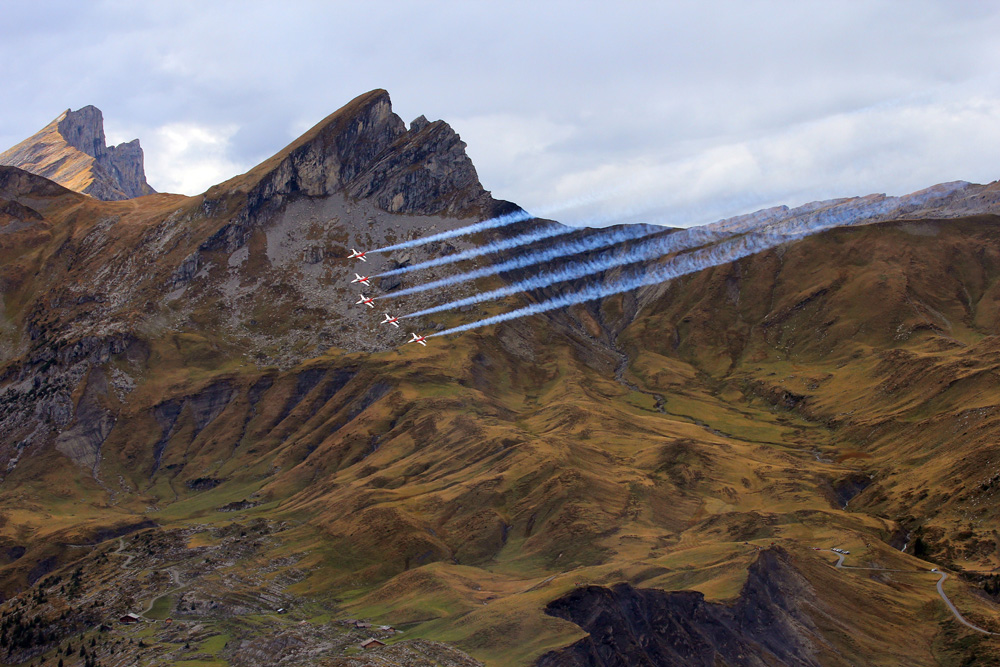 Patrouille Suisse AXALP 2012