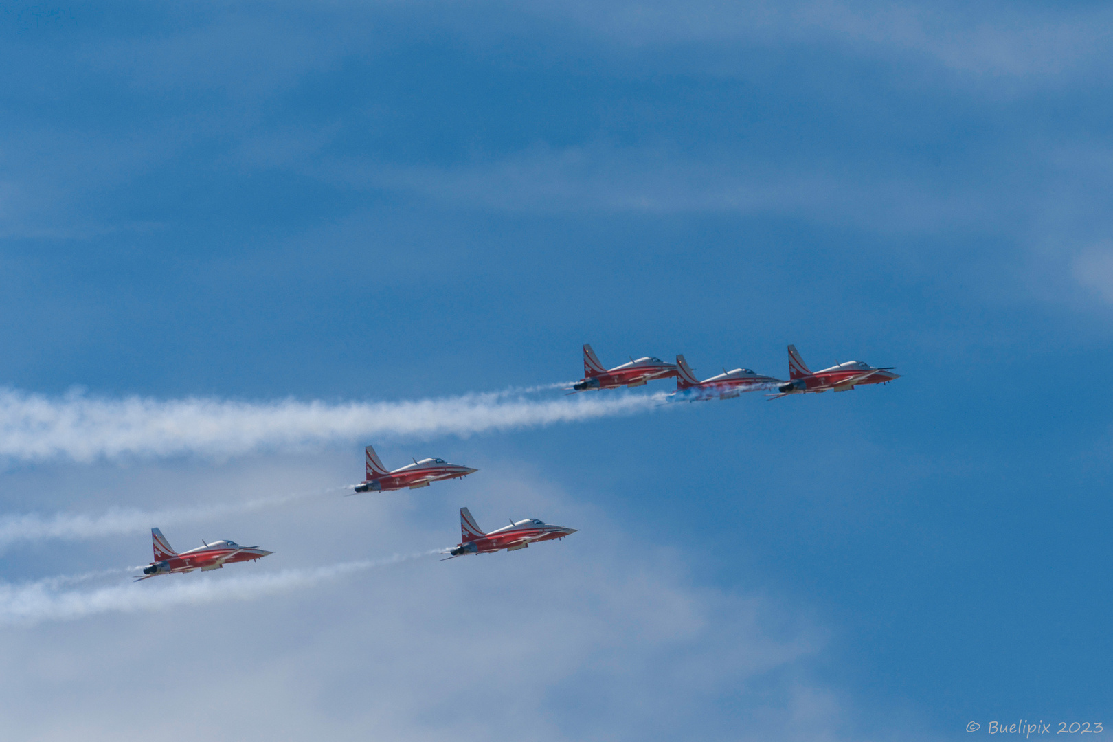 Patrouille Suisse, die Kunstflugstaffel der Schweizer Luftwaffe (© Buelipix)