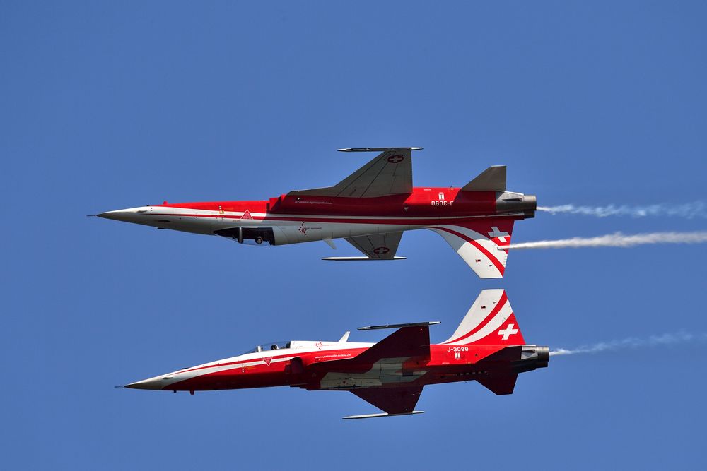 Patrouille Suisse Flat Mirror