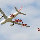 Patrouille Suisse mit einem Airbus A-330