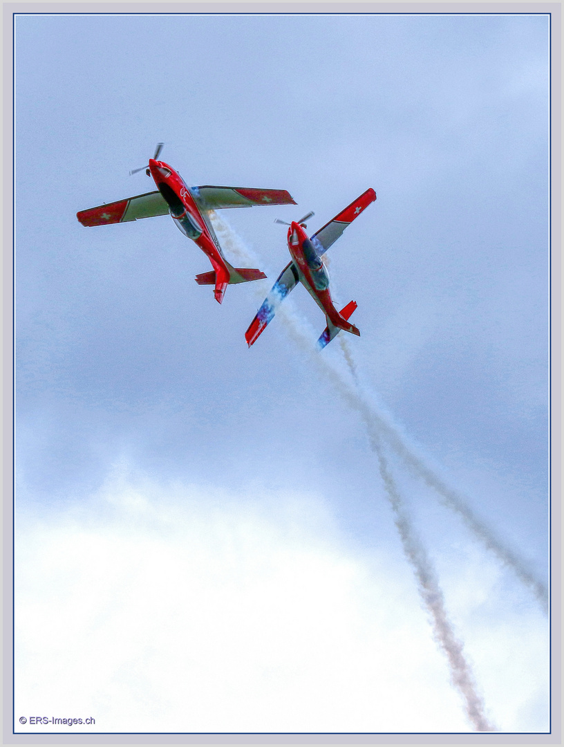 Patrouille Suisse PC-7 2019-10-05 260 Pseudo HDR ©