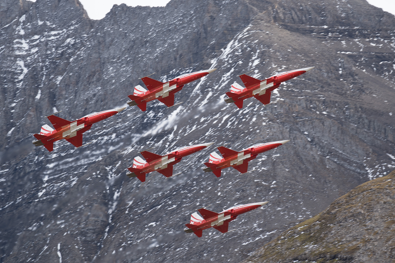 Patrouille Suisse über der Axalp