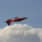 Patrouille Swiss fliegt Kopf