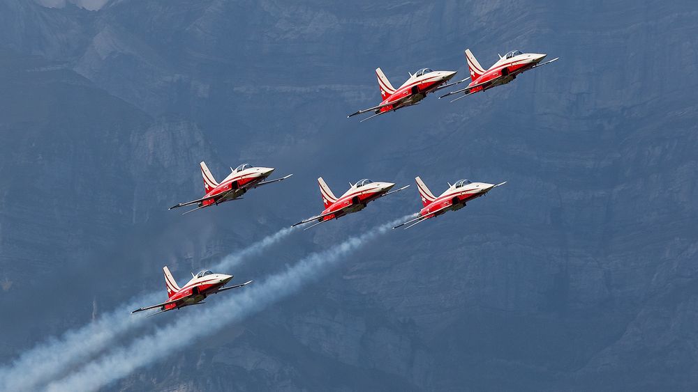 Patrouille Swiss - öffentliches Training in Mollis (GL)