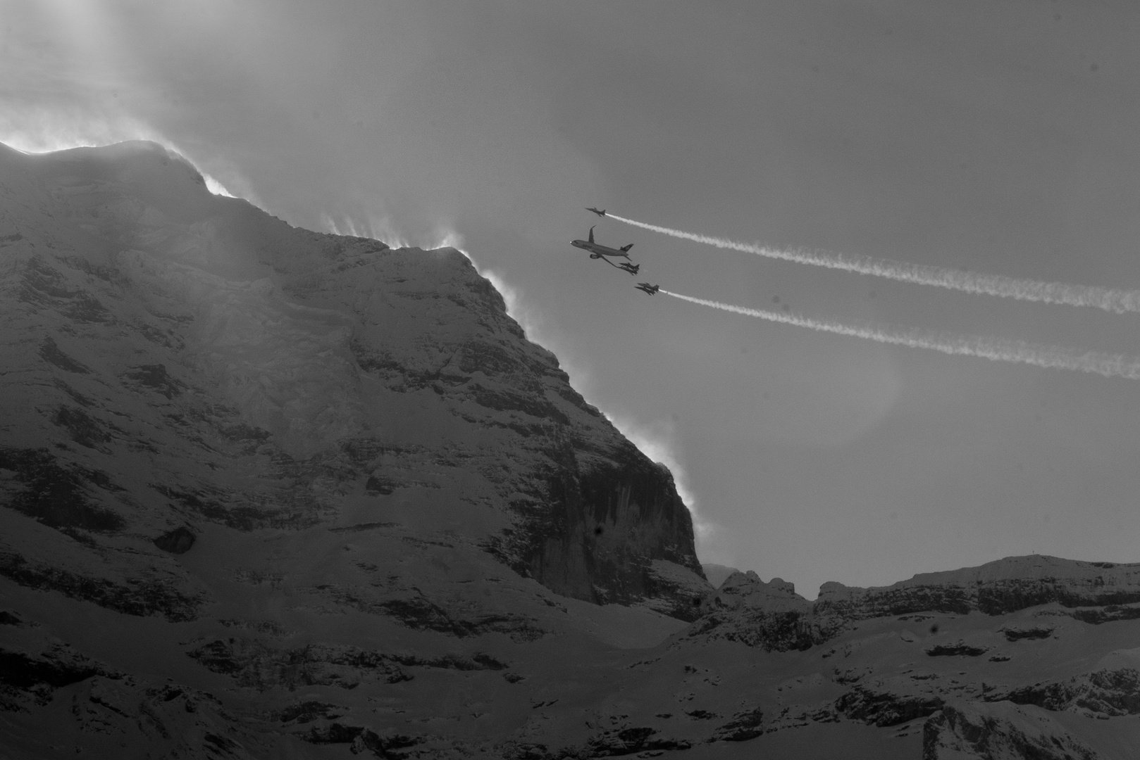 Patroullie Suisse mit Airbus 320 am Lauberhornrennen