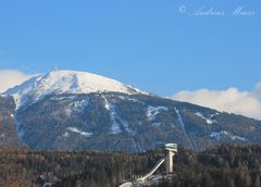 Patscherkofel im Schatten der Bergiselschanze