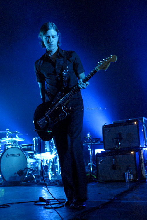 Paul Banks - Interpol en Chile - (06/03/08)