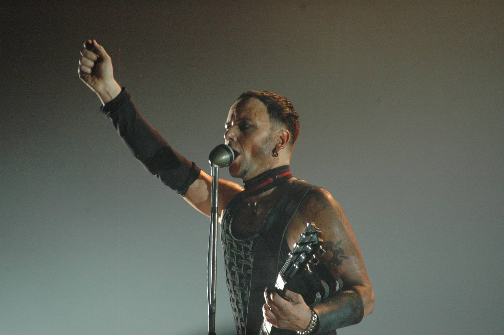 PAUL LANDERS ( RAMMSTEIN in Erfurt 14.02.10 )