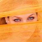 Paula - Eyes with yellow scarf