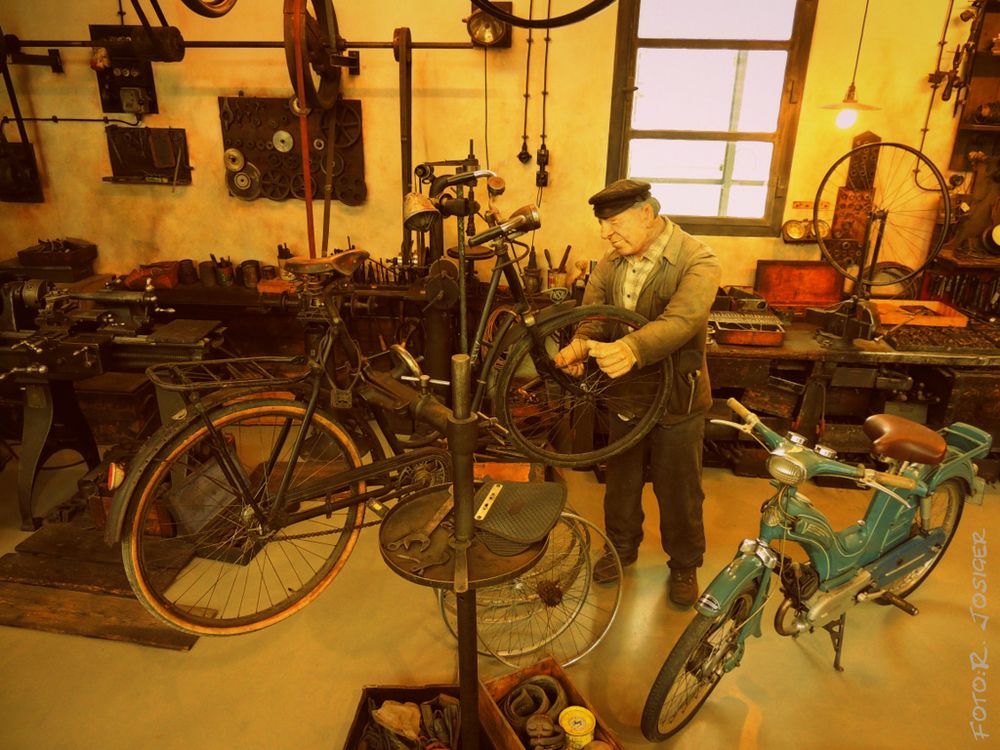 "Paul´s Garage" II Foto & Bild industrie und technik, handwerk