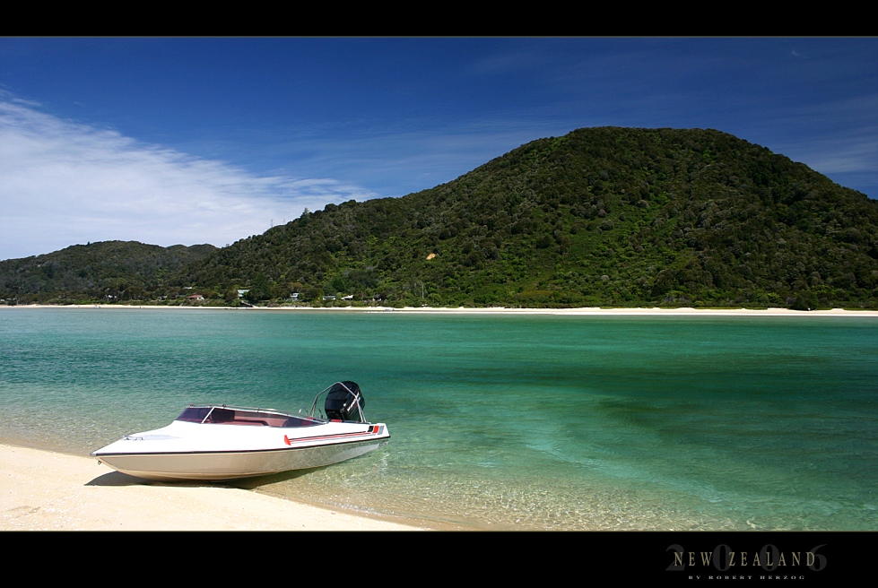 Pause in der "Awaroa Bay"