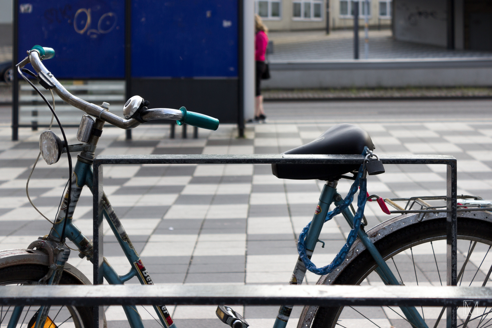 Pause zwischen Tram und Fahrrad