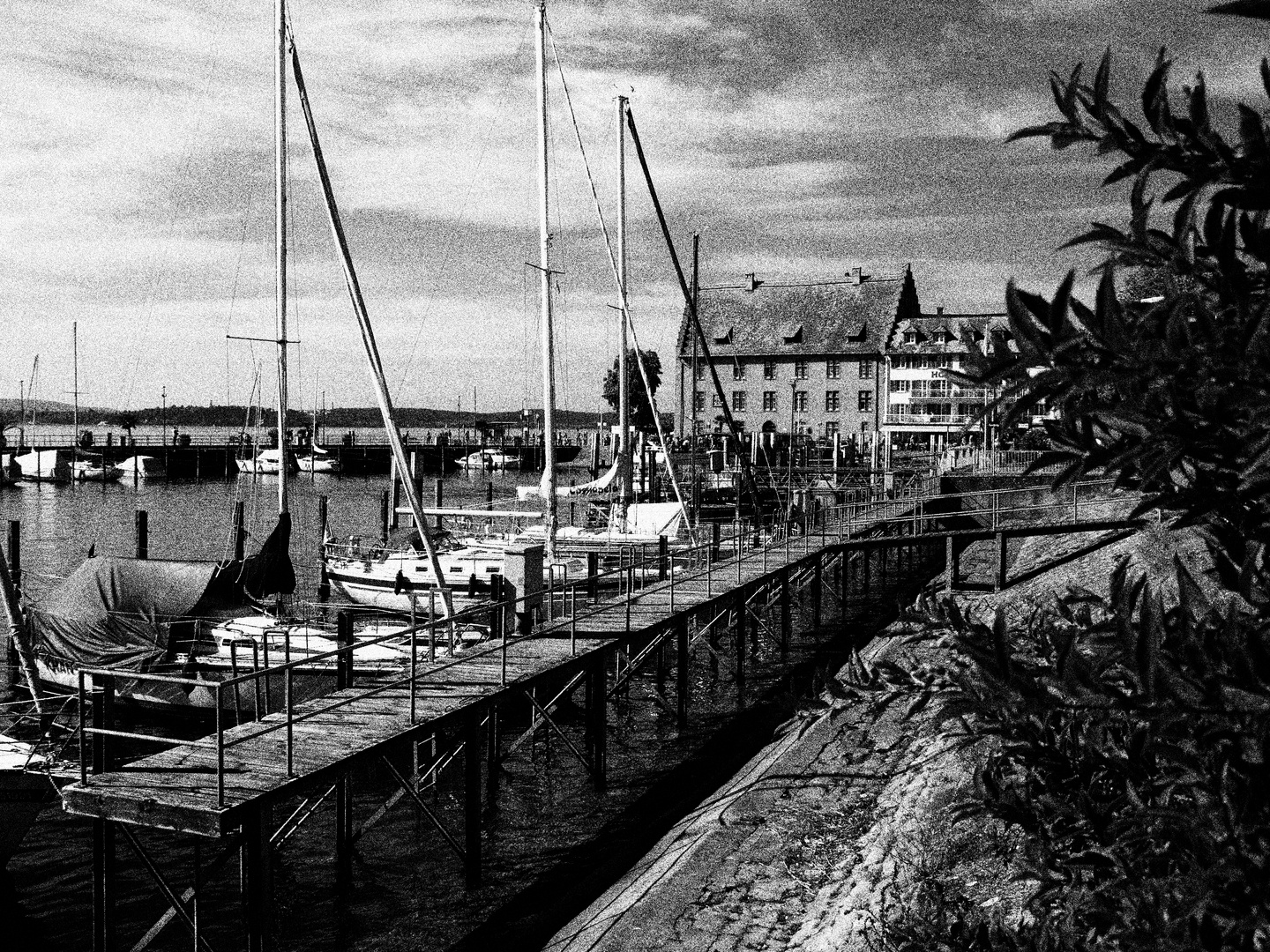 Pausenfoto...Meersburg am Bodensee Hafen