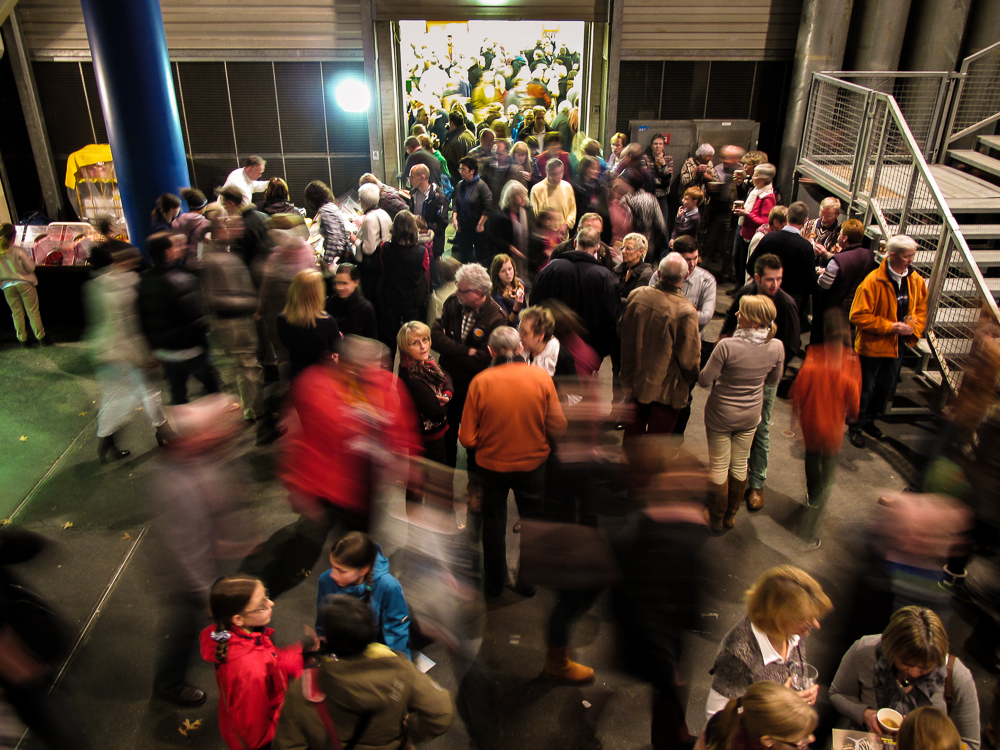 Pausengespräche in der Weser-Ems-Halle, Feuerwerk der Turnkunst