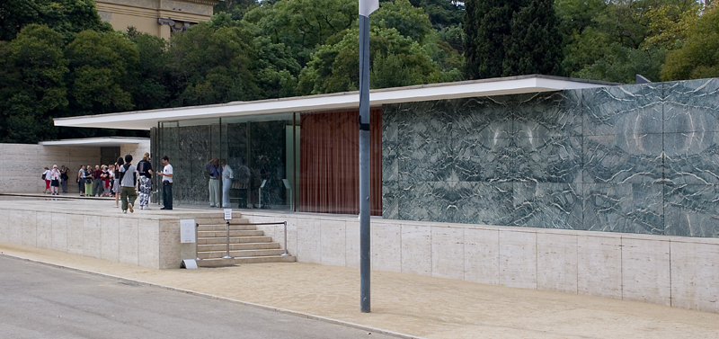 Pavelo Mies van der Rohe Barcelona IV