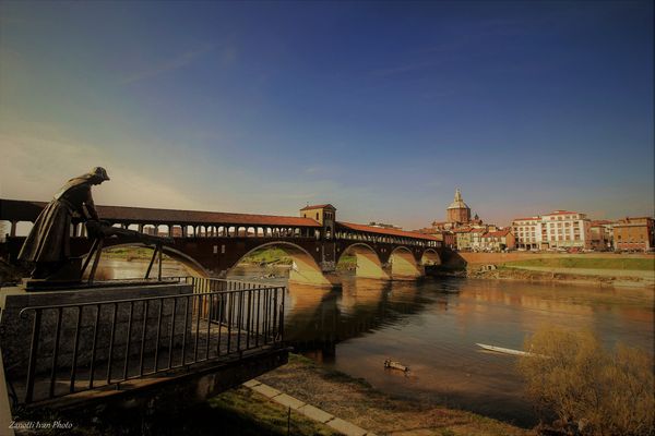 - Pavia  -
