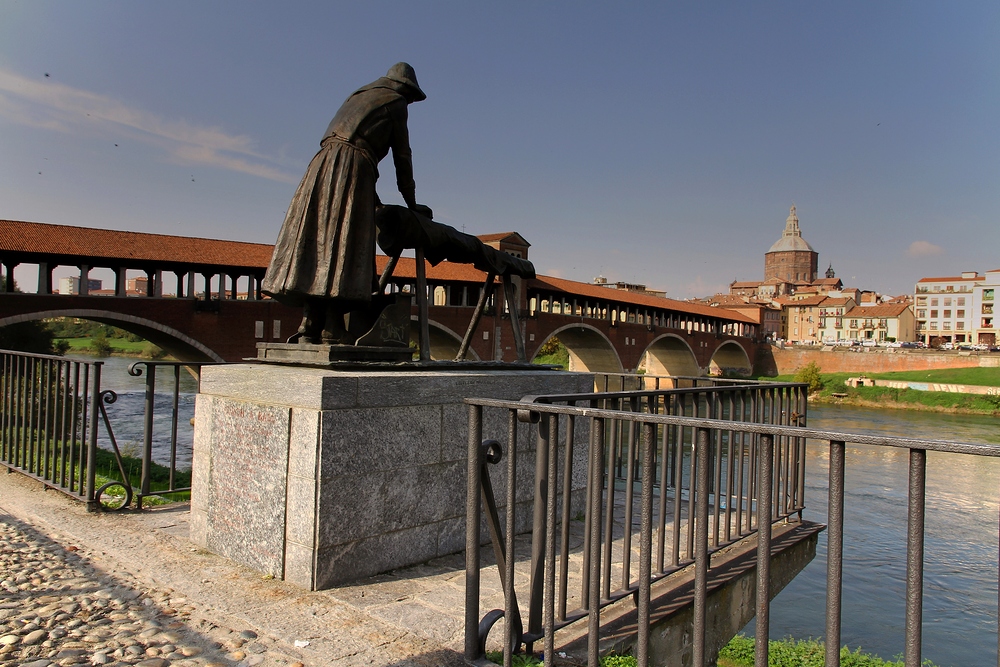 Pavia - La lavandaia sul Ticino