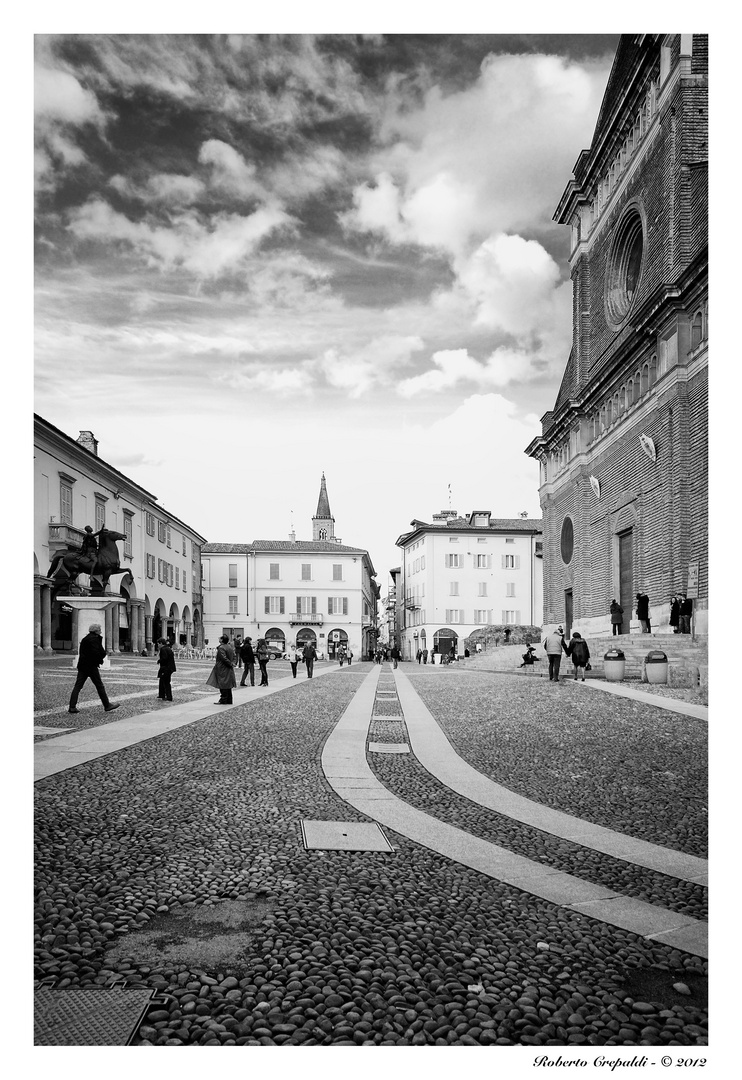 Pavia, piazza del Duomo