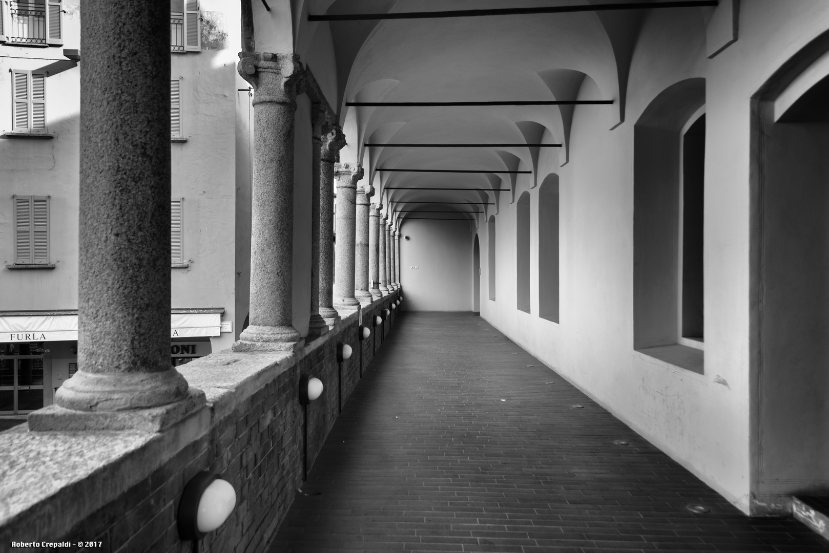 Pavia, porticato del Broletto Foto Immagini italy, urban, italien