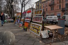 Pavia, Viale Giacomo Matteotti, mercatino