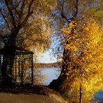 * Pavillion am see