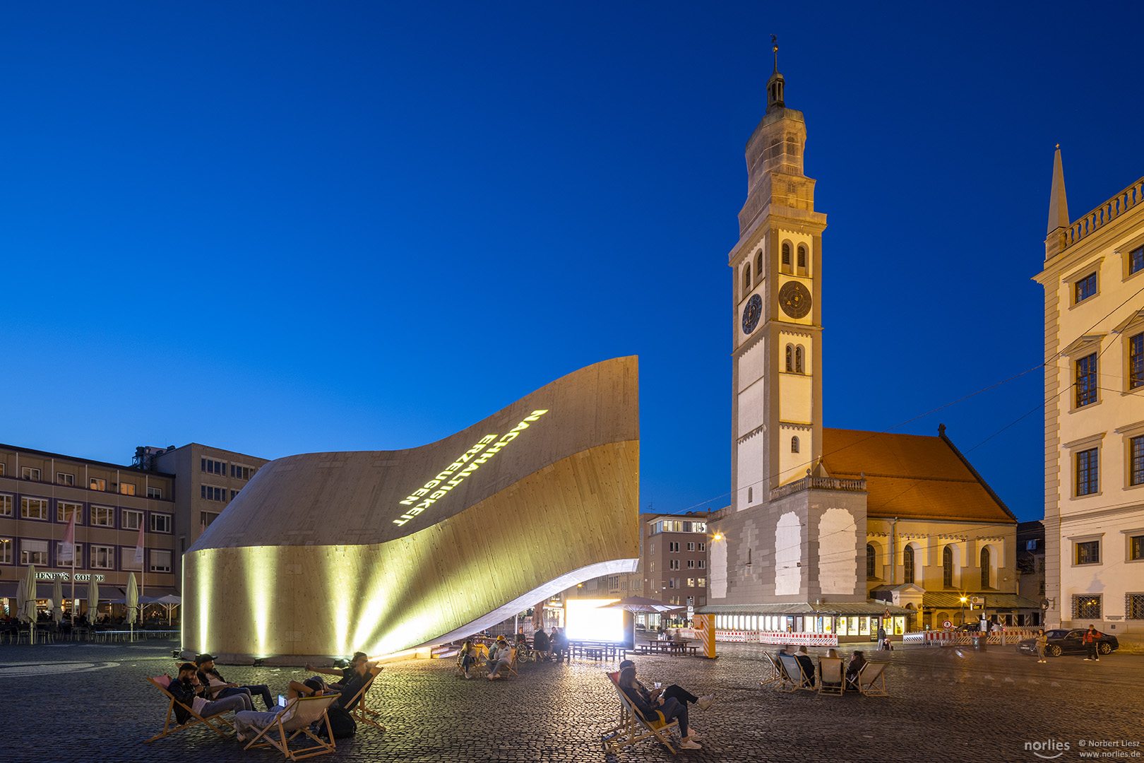 Pavillon am Rathausplatz