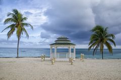 Pavillon am Strand