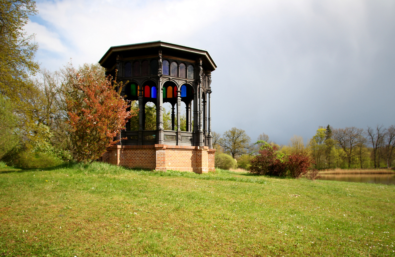 Pavillon im Park