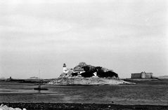 Pays de Léon argentique -2- Baie de Morlaix - Château du taureau - Phare de l'Île Louët