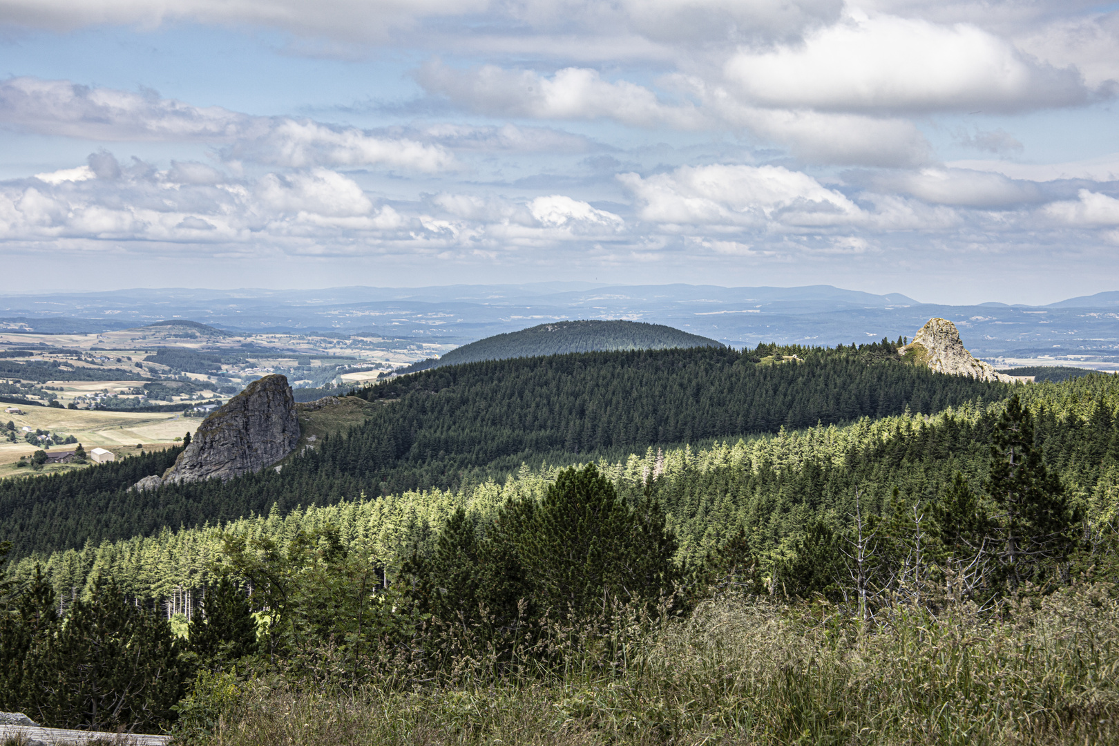 Paysage ardéchois 7   Les roches de Borée 