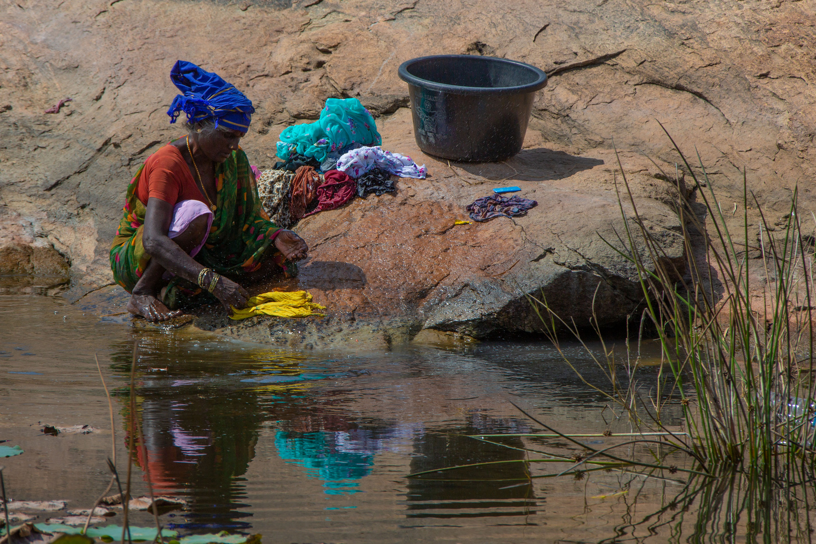 Paysanne lavant son linge, Narthamalai