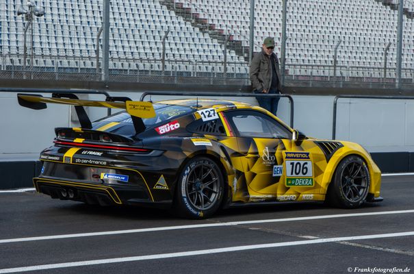 PB-Per4mance Peter Bonk und Marco van Ramshorst im Porsche 992 GT3