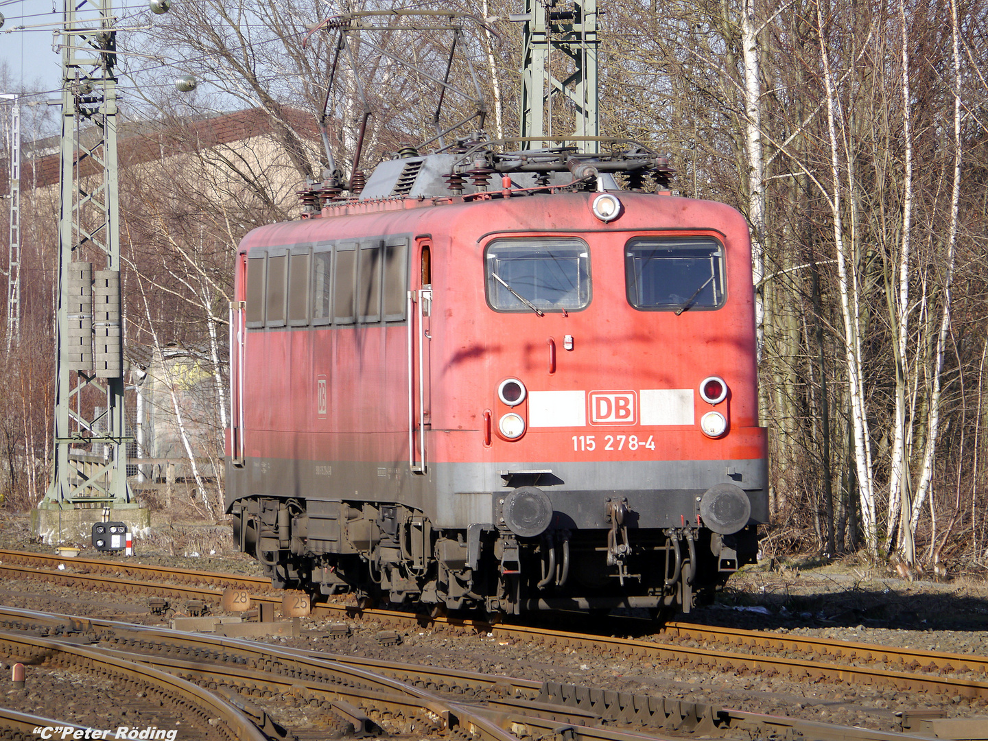 PbZ Lok in Neumünster Hbf am 24.2.2016