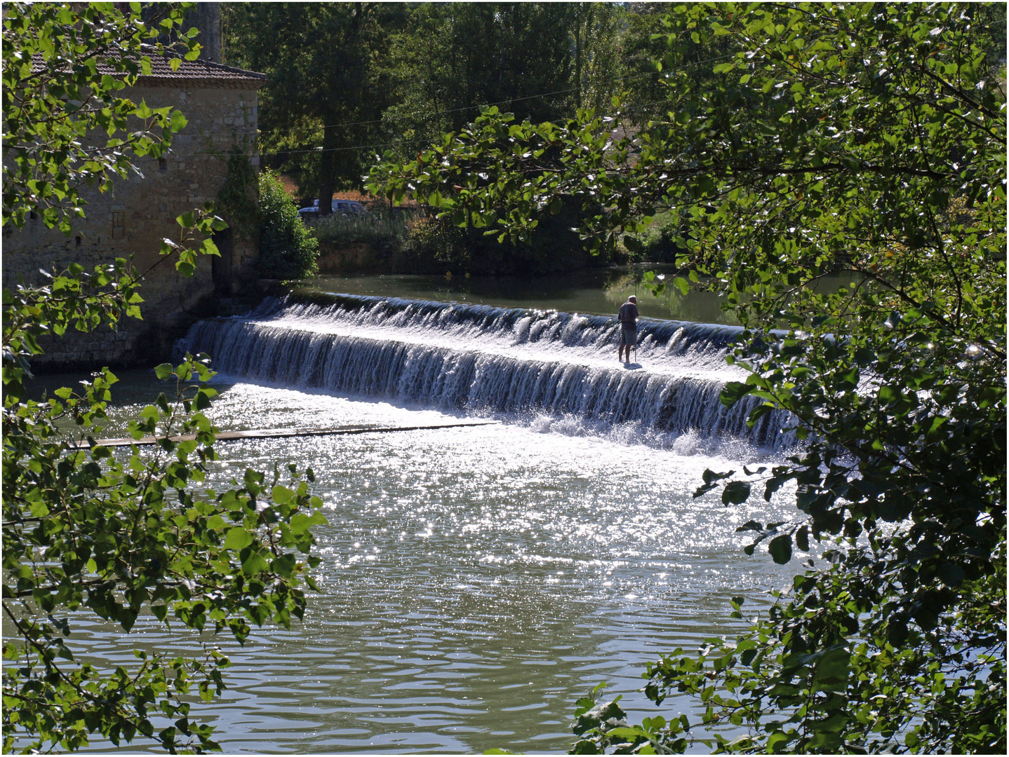 Pêche sur la chaussée du moulin de Gauge