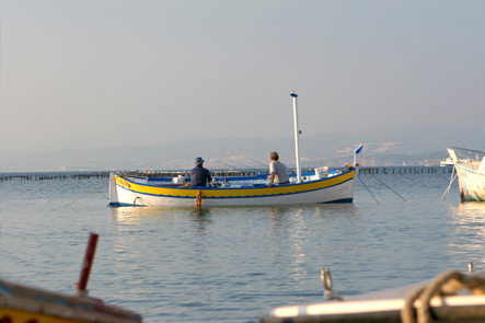 pêcheurs sur un pointu