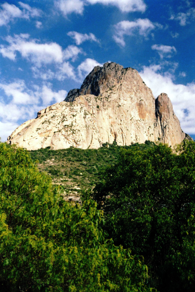 Peña de Bernal (Monolith)