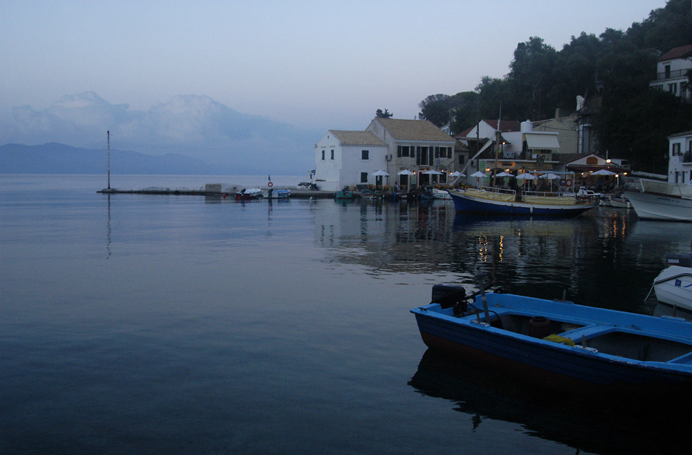 Peace in Paxos