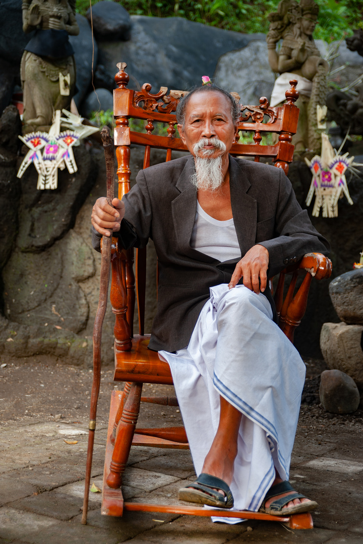 Pedanda Priest at Taman Beji Griya