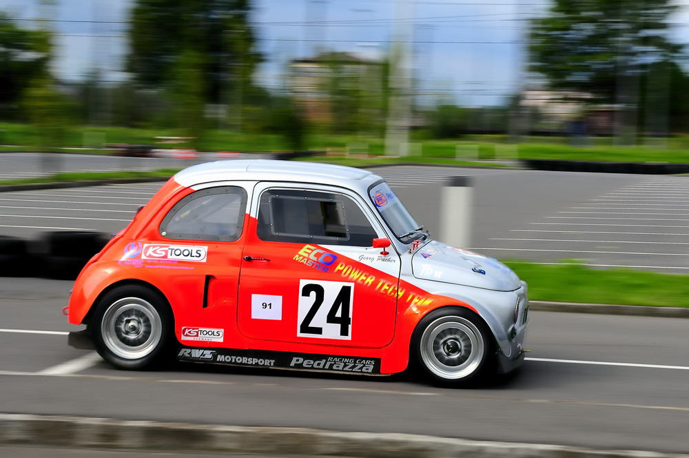 Pedrazza Puch...beim SK-Voest Autoslalom in Linz.