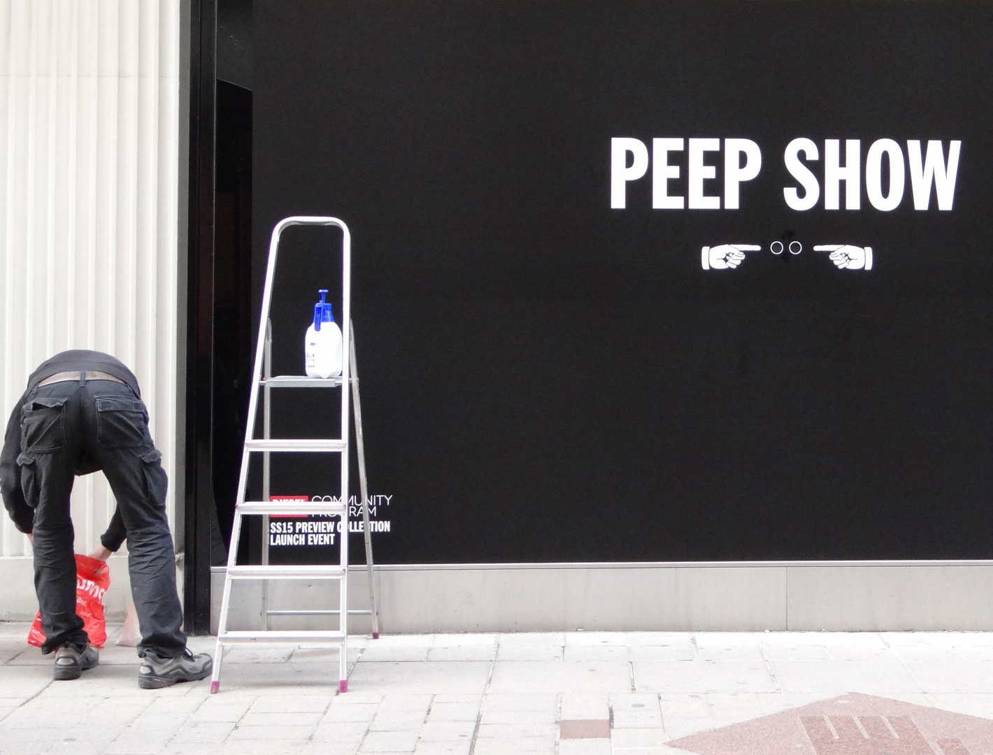 Peep Show??!!