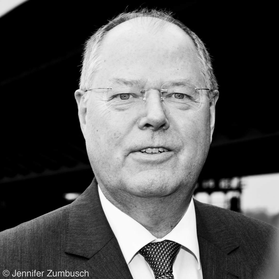 Peer Steinbrück an der Rheinbrück' Leverkusen