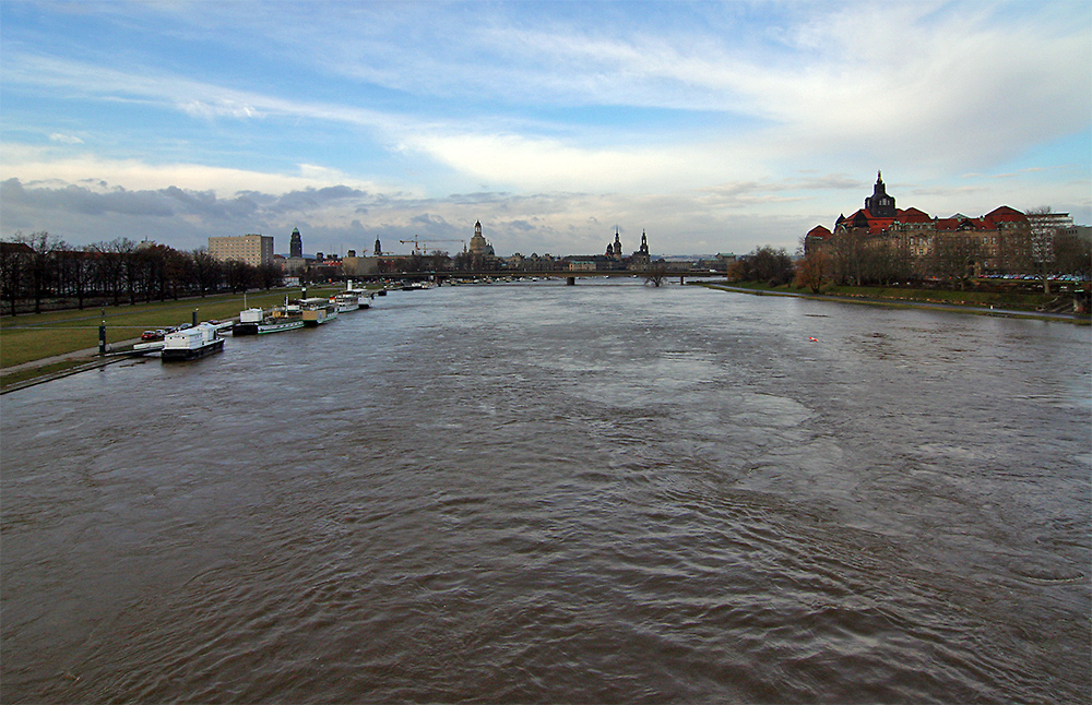 Pegel 4,68 m in Dresden und endlich wieder ein schöner Strom...