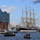 Peking an der Elbphilharmonie mit der Mare Frisium