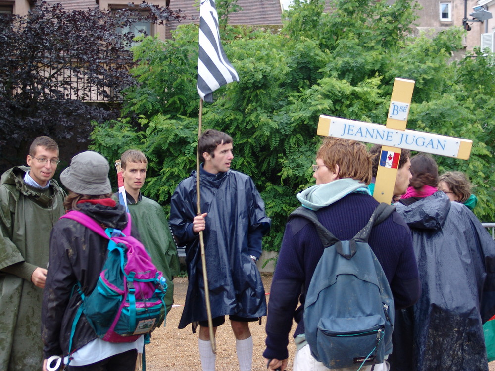 Pelerinage des scouts de France-Chartres-juin 2007