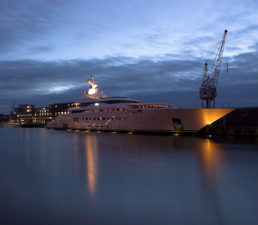 Pelorus im Lübecker Hafen