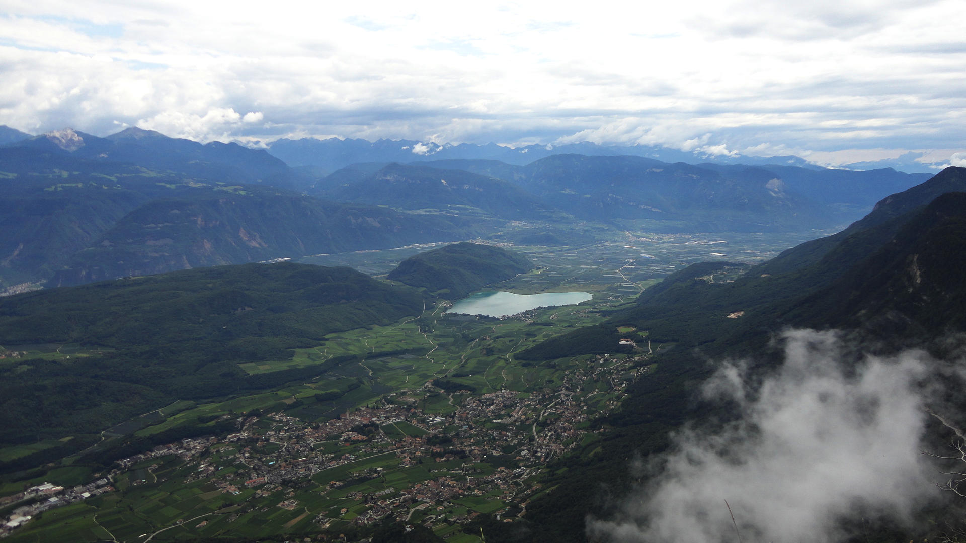 Penegal mit Sicht zum Kalterer See Südtirol Italien