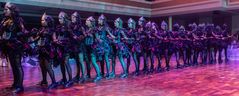 Penguin Tappers - Stepptanzformation - Choreografie "Raben"
