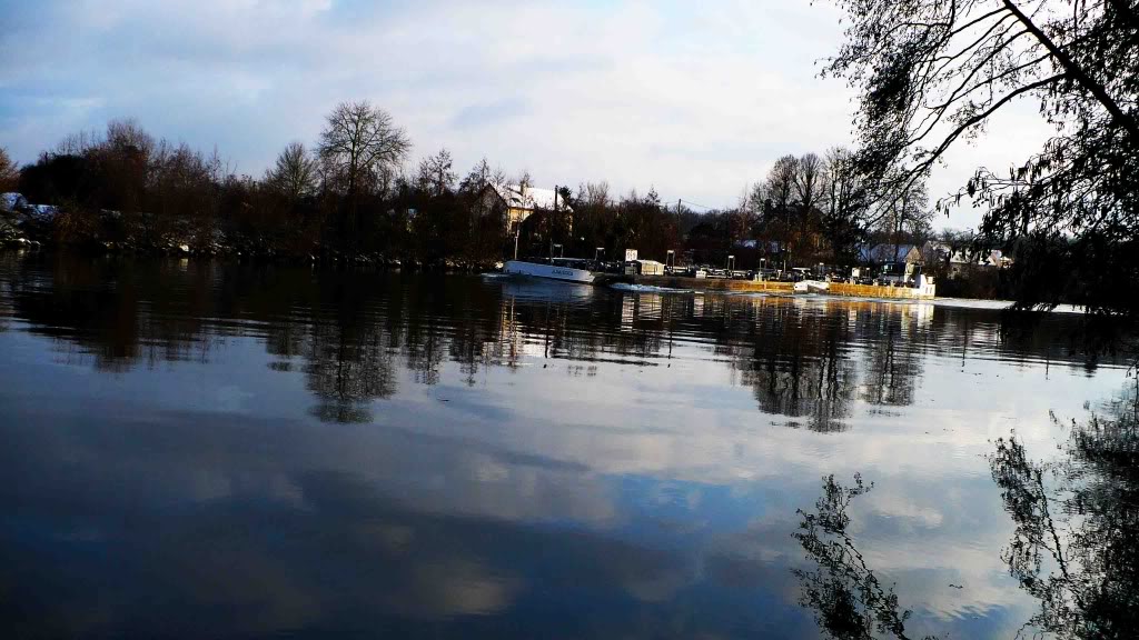 Péniche sur l'Oise