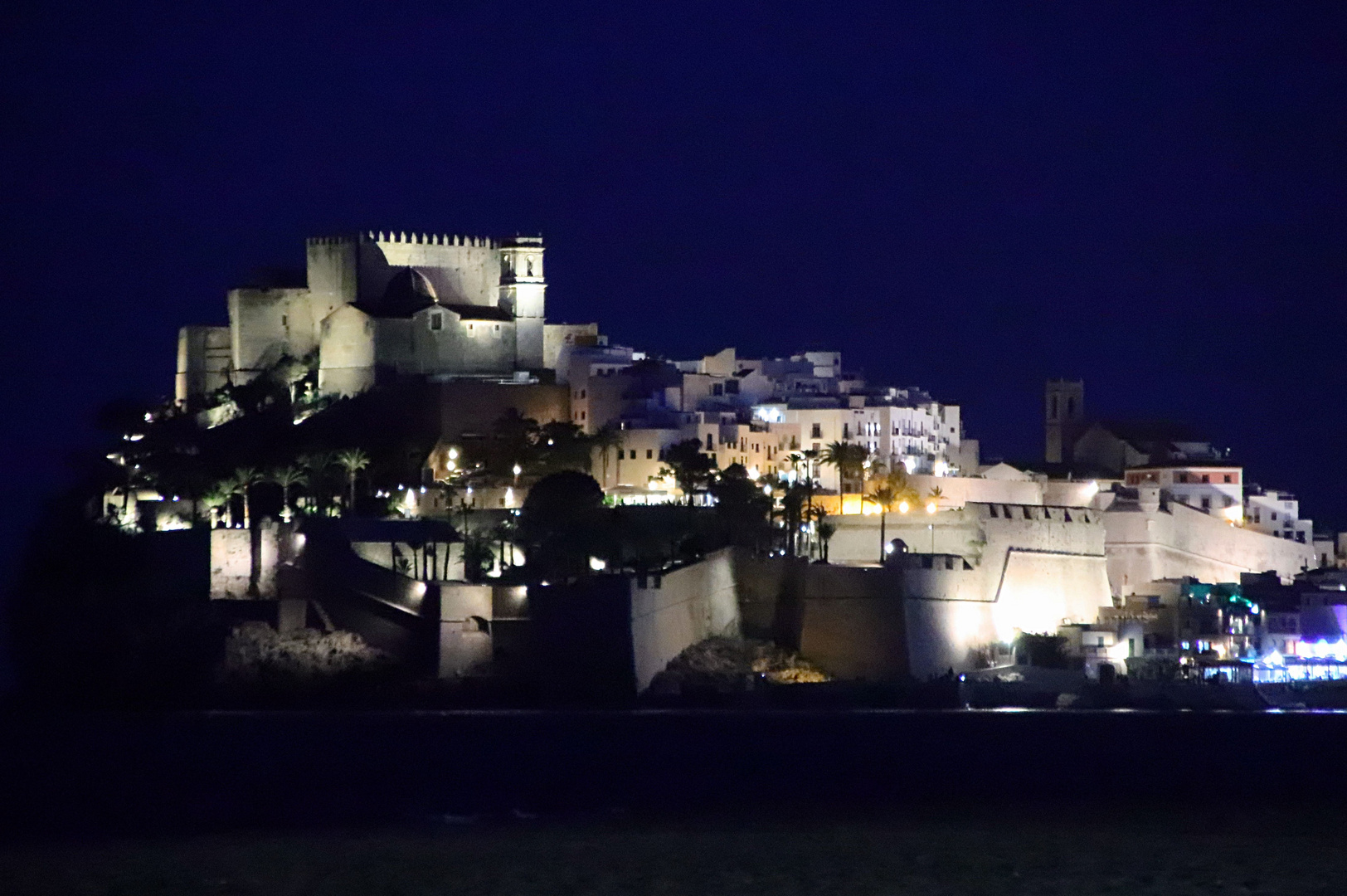 PENISCOLA DE NOCHE...